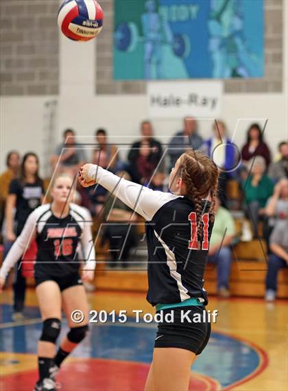 Thumbnail 1 in Hale Ray vs Cromwell (Shoreline Semifinal) photogallery.