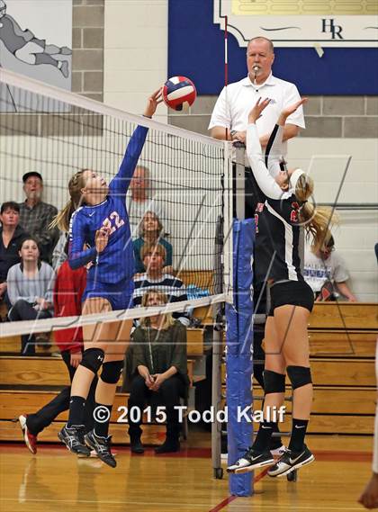 Thumbnail 3 in Hale Ray vs Cromwell (Shoreline Semifinal) photogallery.