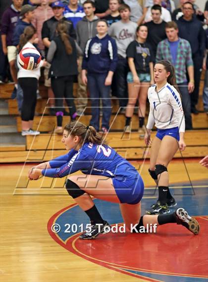 Thumbnail 3 in Hale Ray vs Cromwell (Shoreline Semifinal) photogallery.