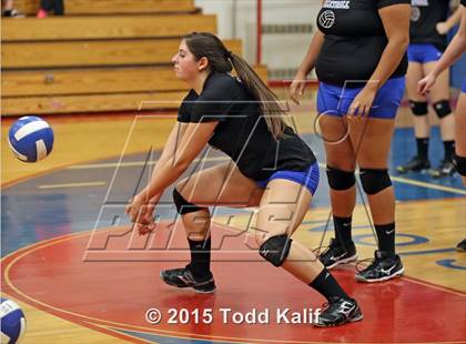 Thumbnail 1 in Hale Ray vs Cromwell (Shoreline Semifinal) photogallery.