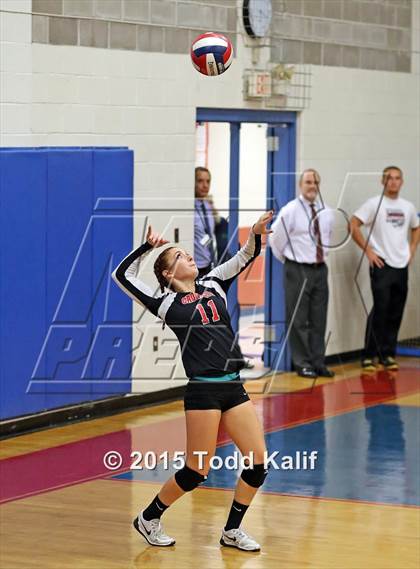 Thumbnail 3 in Hale Ray vs Cromwell (Shoreline Semifinal) photogallery.