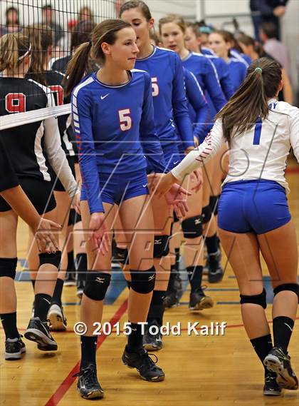 Thumbnail 1 in Hale Ray vs Cromwell (Shoreline Semifinal) photogallery.