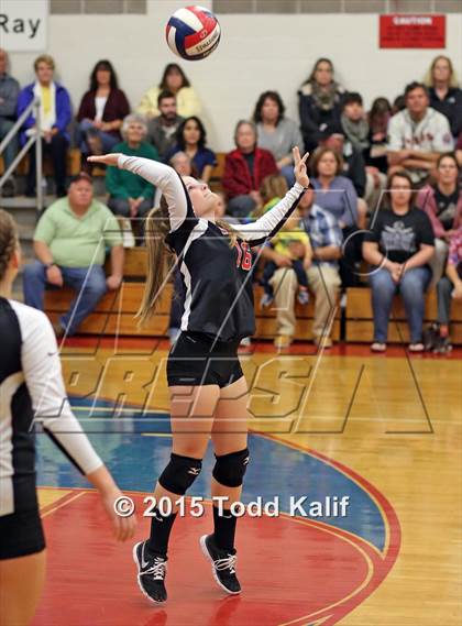 Thumbnail 2 in Hale Ray vs Cromwell (Shoreline Semifinal) photogallery.