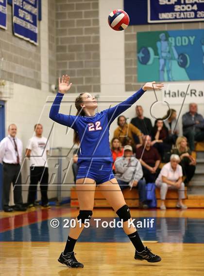 Thumbnail 2 in Hale Ray vs Cromwell (Shoreline Semifinal) photogallery.