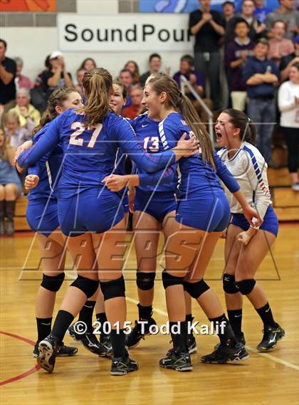 Thumbnail 3 in Hale Ray vs Cromwell (Shoreline Semifinal) photogallery.