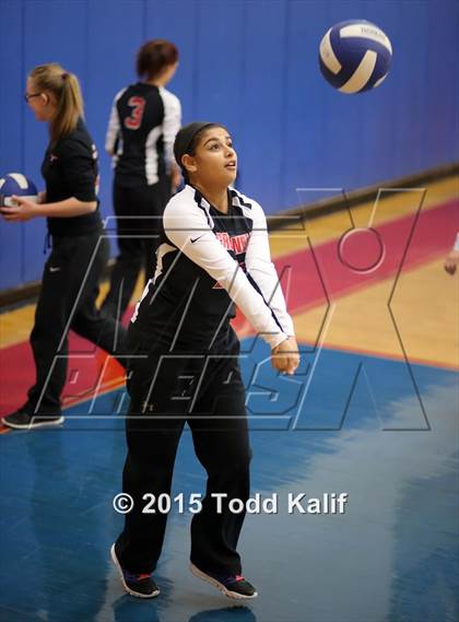 Thumbnail 2 in Hale Ray vs Cromwell (Shoreline Semifinal) photogallery.