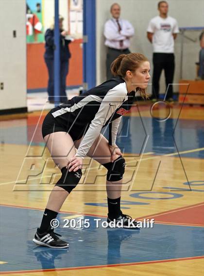 Thumbnail 3 in Hale Ray vs Cromwell (Shoreline Semifinal) photogallery.