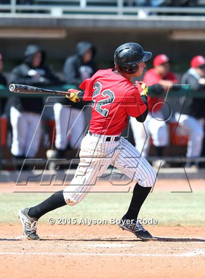 Thumbnail 3 in College Park vs. San Clemente (National High School Invitational Championship) photogallery.