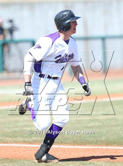 Thumbnail 2 in College Park vs. San Clemente (National High School Invitational Championship) photogallery.