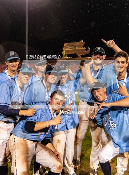 Thumbnail 2 in Franklin vs. Central Catholic (MIAA Division 1A Final) photogallery.