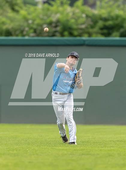 Thumbnail 3 in Franklin vs. Central Catholic (MIAA Division 1A Final) photogallery.