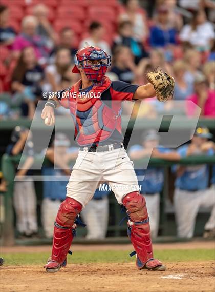 Thumbnail 2 in Franklin vs. Central Catholic (MIAA Division 1A Final) photogallery.