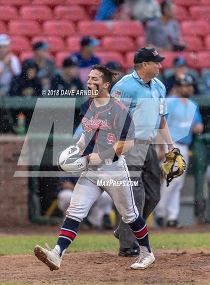Thumbnail 3 in Franklin vs. Central Catholic (MIAA Division 1A Final) photogallery.