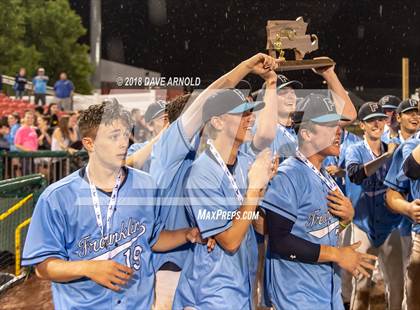 Thumbnail 3 in Franklin vs. Central Catholic (MIAA Division 1A Final) photogallery.