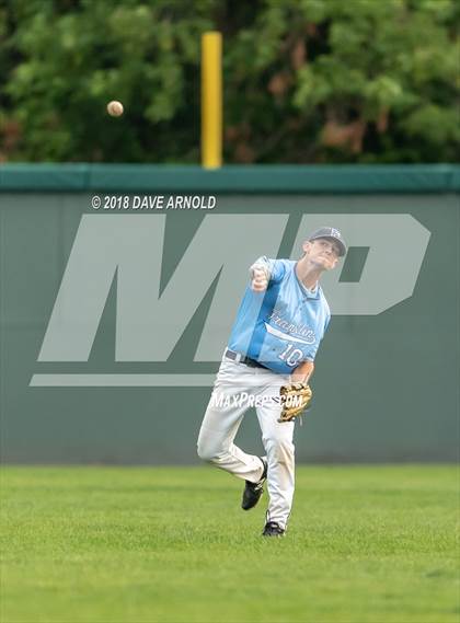 Thumbnail 2 in Franklin vs. Central Catholic (MIAA Division 1A Final) photogallery.