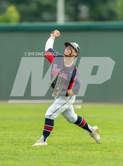 Thumbnail 3 in Franklin vs. Central Catholic (MIAA Division 1A Final) photogallery.