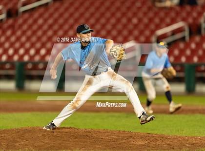 Thumbnail 3 in Franklin vs. Central Catholic (MIAA Division 1A Final) photogallery.