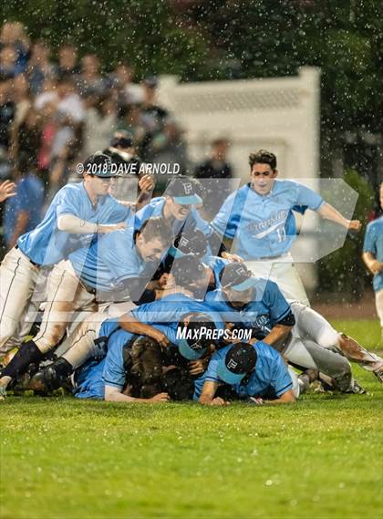 Thumbnail 2 in Franklin vs. Central Catholic (MIAA Division 1A Final) photogallery.