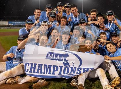 Thumbnail 2 in Franklin vs. Central Catholic (MIAA Division 1A Final) photogallery.
