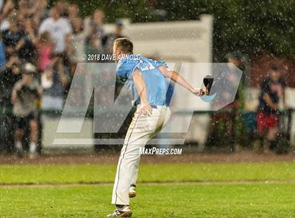 Thumbnail 2 in Franklin vs. Central Catholic (MIAA Division 1A Final) photogallery.