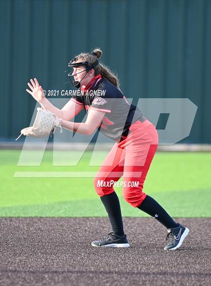 Thumbnail 2 in Cypress Woods vs Langham Creek photogallery.