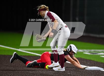 Thumbnail 3 in Cypress Woods vs Langham Creek photogallery.