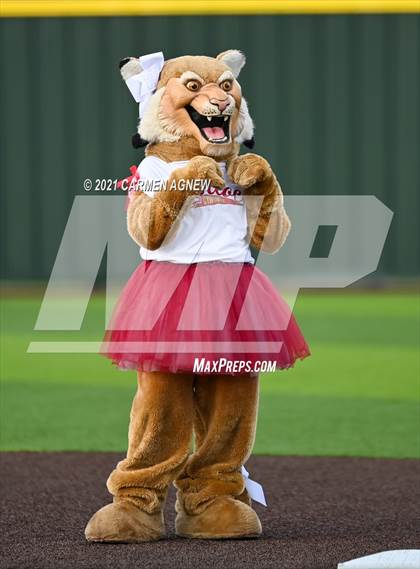 Thumbnail 1 in Cypress Woods vs Langham Creek photogallery.