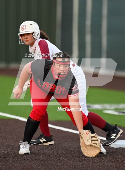 Thumbnail 2 in Cypress Woods vs Langham Creek photogallery.