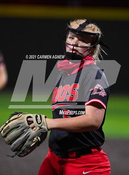 Thumbnail 3 in Cypress Woods vs Langham Creek photogallery.