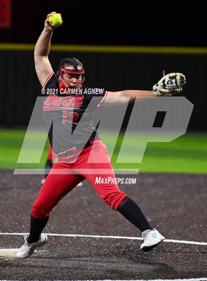 Thumbnail 2 in Cypress Woods vs Langham Creek photogallery.