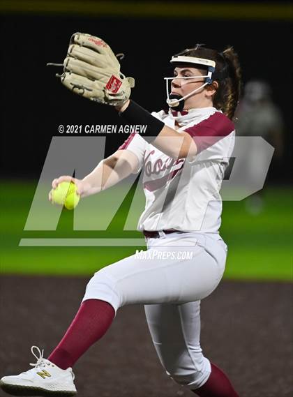 Thumbnail 2 in Cypress Woods vs Langham Creek photogallery.