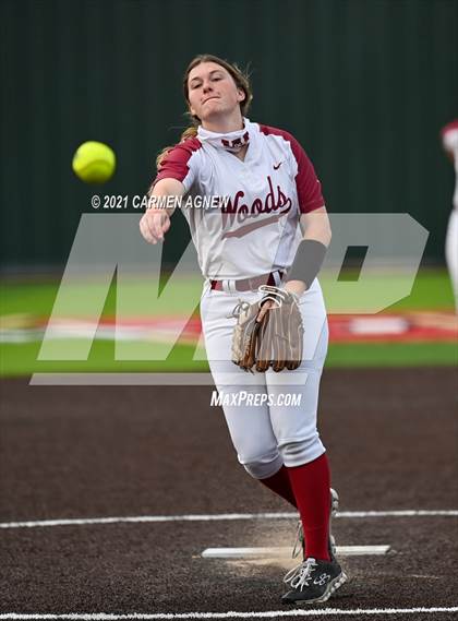 Thumbnail 2 in Cypress Woods vs Langham Creek photogallery.
