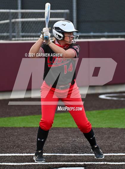 Thumbnail 3 in Cypress Woods vs Langham Creek photogallery.