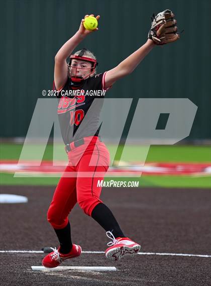 Thumbnail 3 in Cypress Woods vs Langham Creek photogallery.