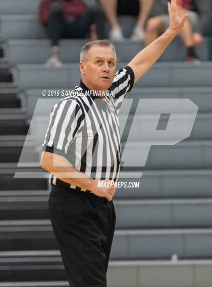 Thumbnail 2 in Lincoln Southwest vs. Lincoln East (HAC Tournament) photogallery.