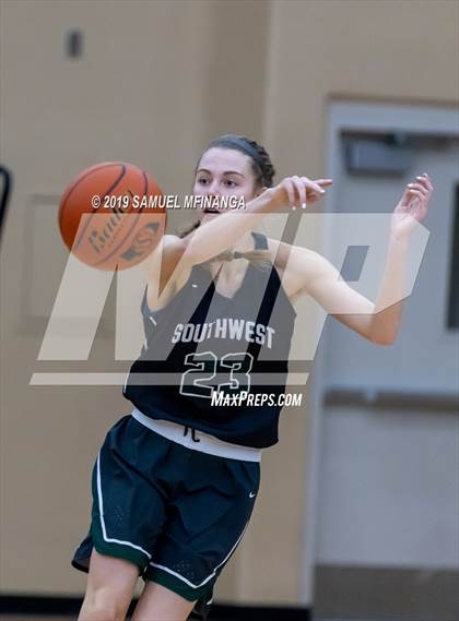 Thumbnail 3 in Lincoln Southwest vs. Lincoln East (HAC Tournament) photogallery.