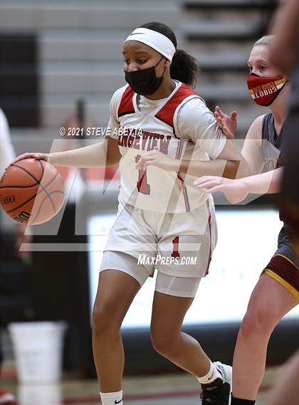 Thumbnail 3 in Rocky Mountain @ Rangeview (CHSAA Class 5A Round 1) photogallery.