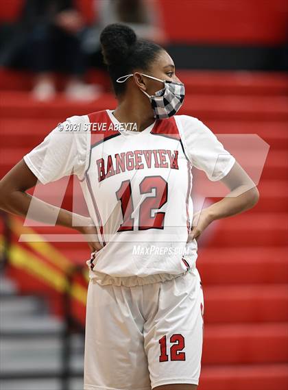 Thumbnail 2 in Rocky Mountain @ Rangeview (CHSAA Class 5A Round 1) photogallery.