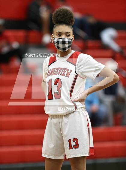 Thumbnail 1 in Rocky Mountain @ Rangeview (CHSAA Class 5A Round 1) photogallery.