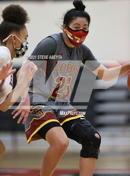 Thumbnail 3 in Rocky Mountain @ Rangeview (CHSAA Class 5A Round 1) photogallery.