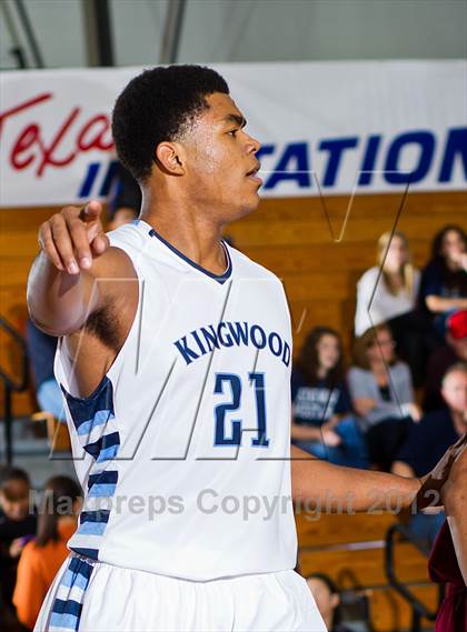 Thumbnail 2 in Pearland vs. Kingwood (McDonald's Texas Invitational) photogallery.