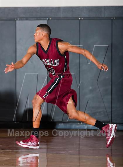 Thumbnail 3 in Pearland vs. Kingwood (McDonald's Texas Invitational) photogallery.