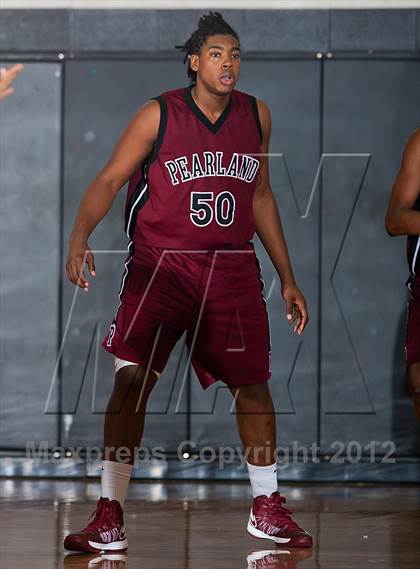 Thumbnail 1 in Pearland vs. Kingwood (McDonald's Texas Invitational) photogallery.