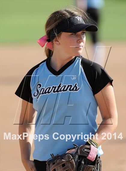 Thumbnail 3 in Brea Olinda @ Villa Park photogallery.