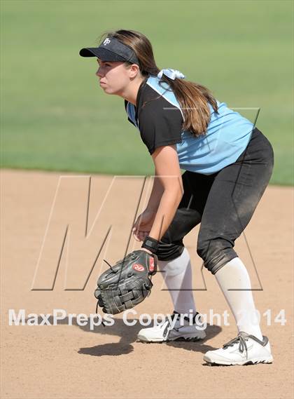 Thumbnail 3 in Brea Olinda @ Villa Park photogallery.