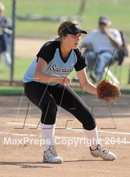 Thumbnail 1 in Brea Olinda @ Villa Park photogallery.