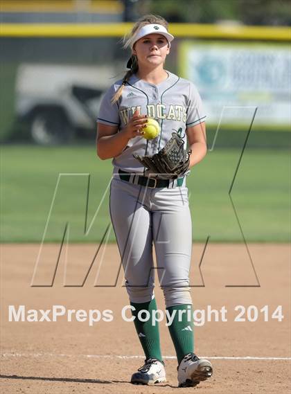 Thumbnail 3 in Brea Olinda @ Villa Park photogallery.