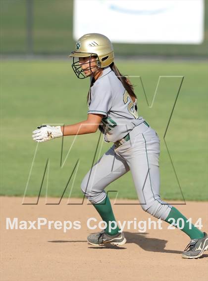 Thumbnail 1 in Brea Olinda @ Villa Park photogallery.