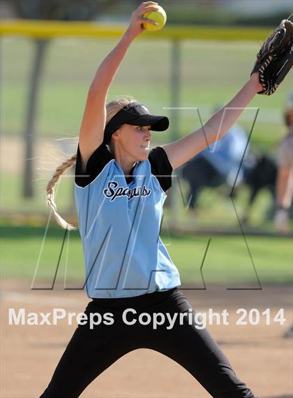 Thumbnail 3 in Brea Olinda @ Villa Park photogallery.