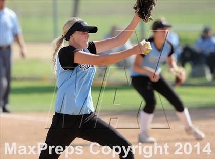 Thumbnail 2 in Brea Olinda @ Villa Park photogallery.